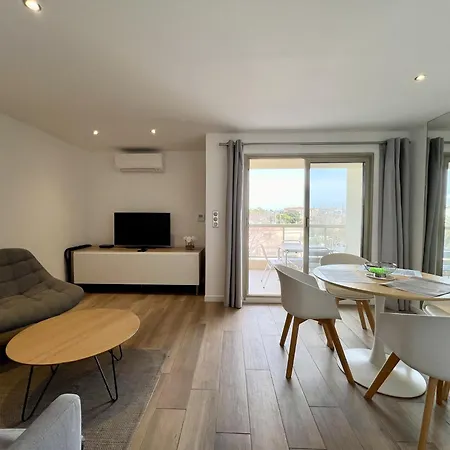 Apartamento Beau 2 Pieces Proche - Piscine Et Clim *