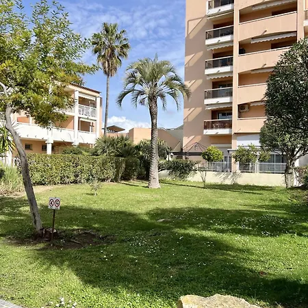 Apartamento Beau 2 Pieces Proche - Piscine Et Clim Vallauris